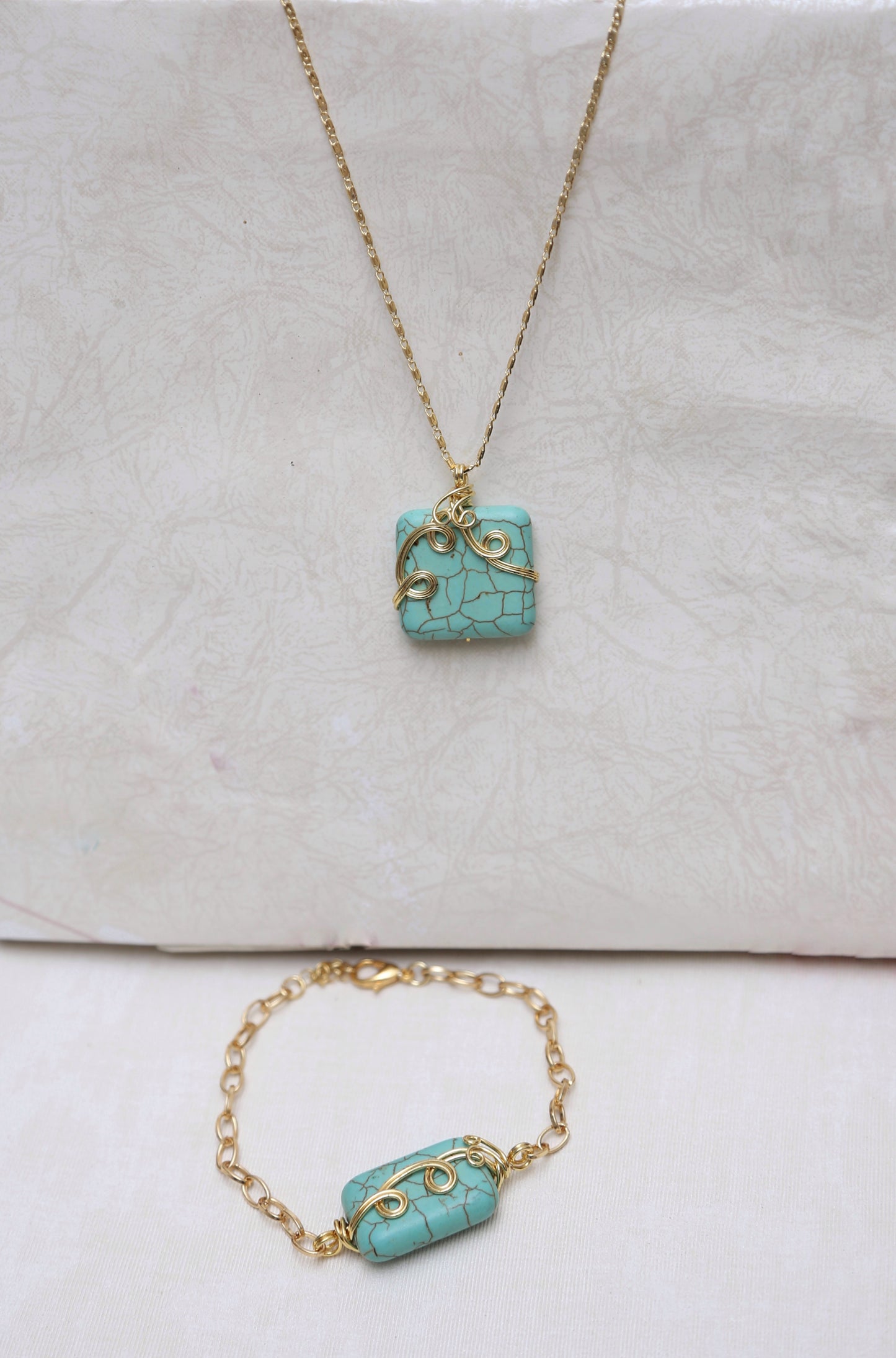 Necklace - Aqua