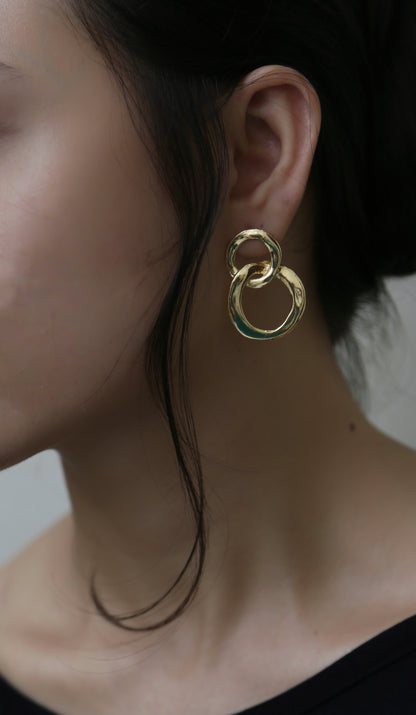 Earrings-Gold knot