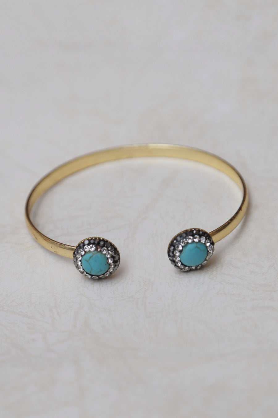 Dainty bangle-Feroza